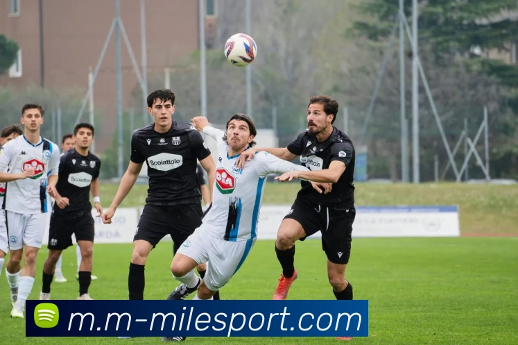 米乐足球发展历程